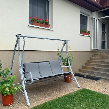 Apartman Tinasol Mosonmagyaróvár Dış mekan fotoğraf
