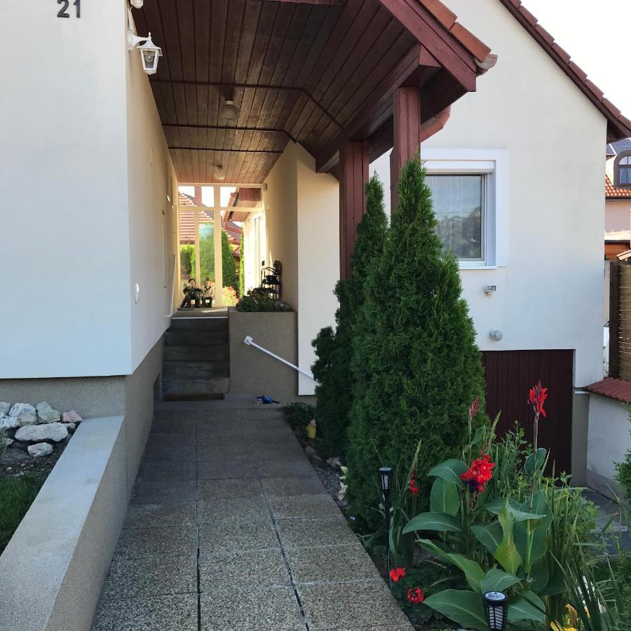 Apartman Tinasol Mosonmagyaróvár Dış mekan fotoğraf