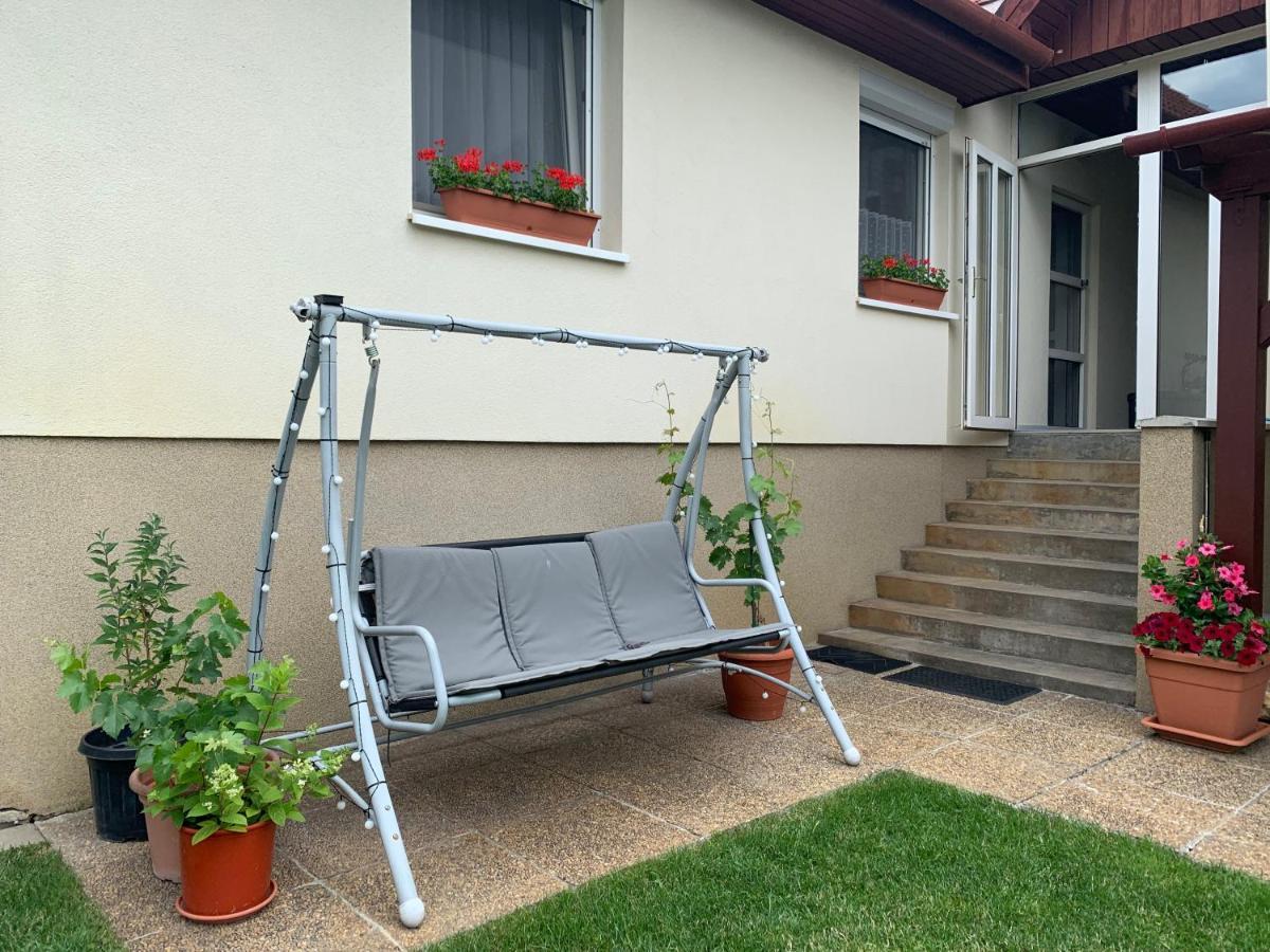 Apartman Tinasol Mosonmagyaróvár Dış mekan fotoğraf
