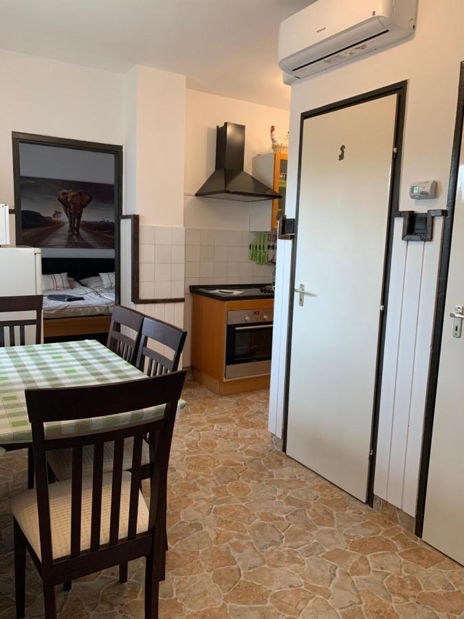 Apartman Tinasol Mosonmagyaróvár Dış mekan fotoğraf